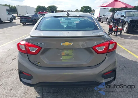2018 Chevrolet Cruze Lt Auto z USA, uszkodzony, nr VIN 1G1BE5SM5J7139467